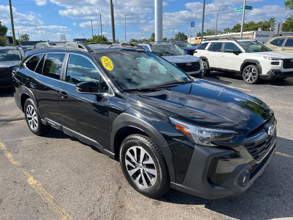 Used 2024 Subaru Outback Premium SUV