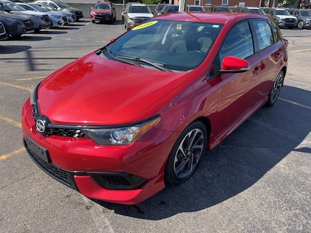 2016 Scion iM Base Hatchback