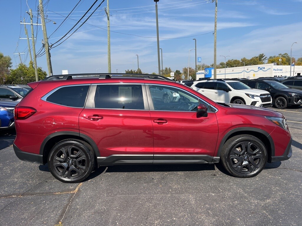 2023 Subaru Ascent Premium photo 4