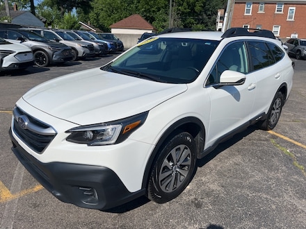 2022 Subaru Outback Premium SUV