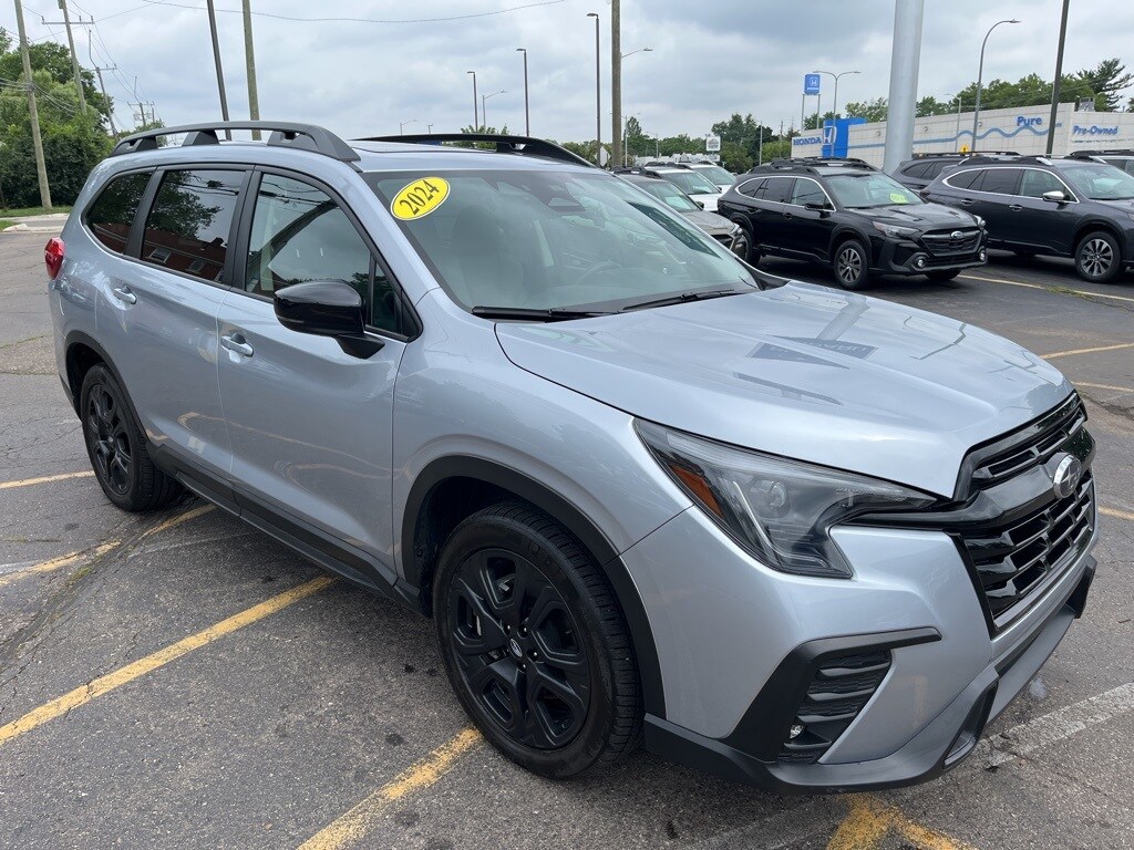 2024 Subaru Ascent Onyx Edition photo 3