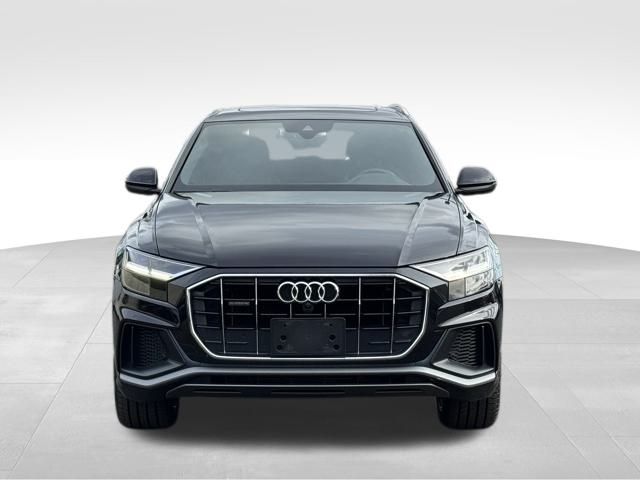 2020 Audi Q8 55 Premium Plus photo 2