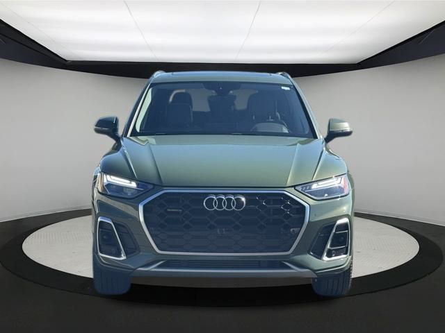 2022 Audi Q5 S line Premium photo 2