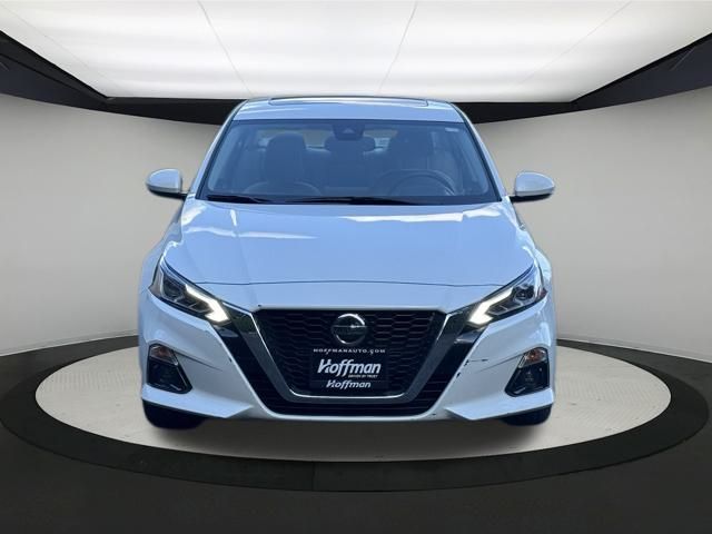 2019 Nissan Altima 2.5 SV photo 2
