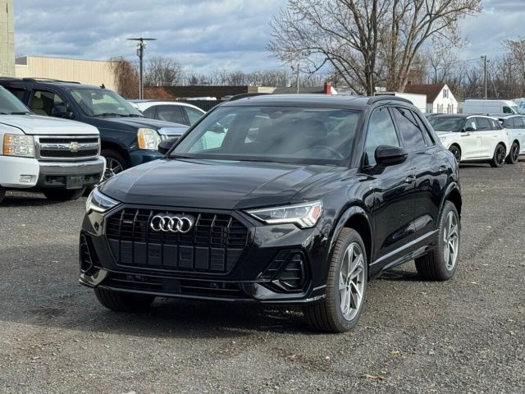 New 2025 Audi Q3 45 S line Premium SUV