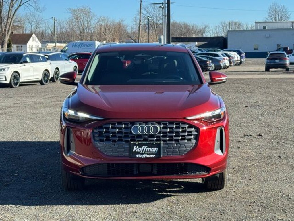 New 2025 Audi Q5 2.0T Premium SUV