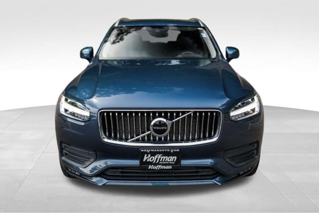 Used 2021 Volvo XC90 T6 Momentum SUV