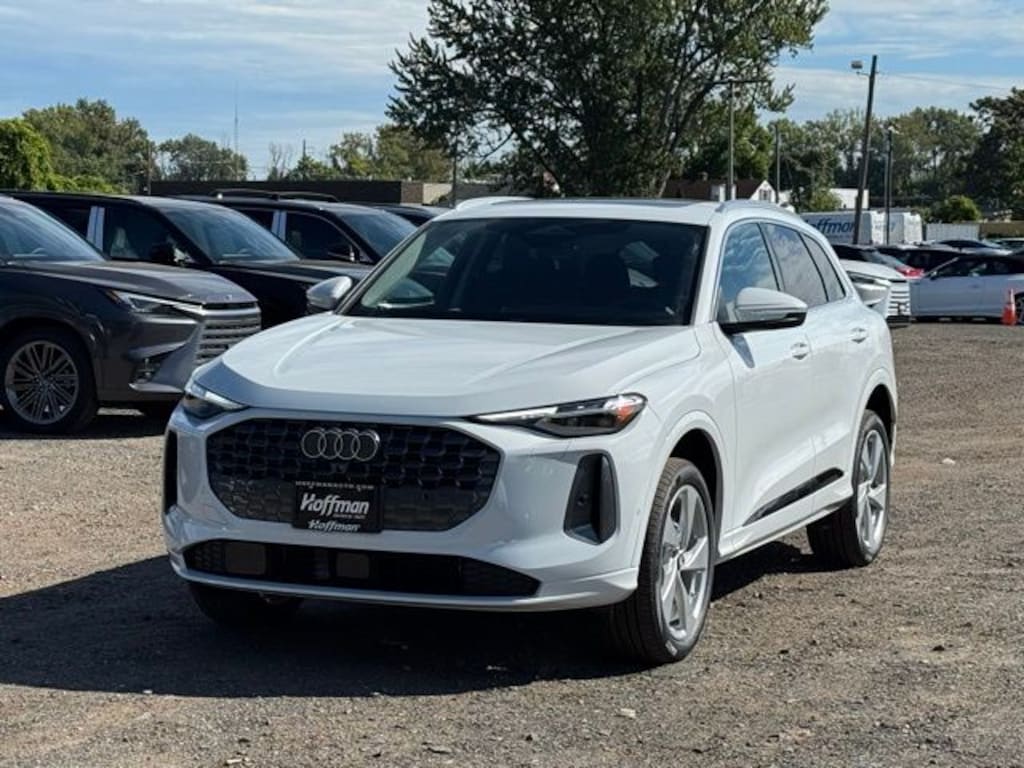 New 2025 Audi New Q5 2.0T Premium Plus SUV