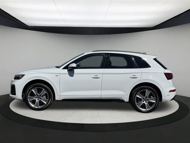 2025 Audi Q5 S line Premium photo 4