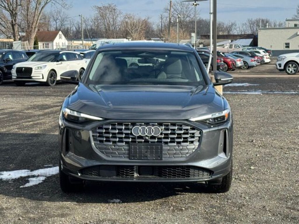 New 2025 Audi Q5 2.0T Premium Plus SUV
