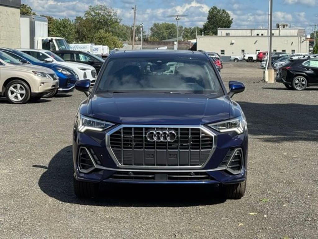 New 2025 Audi Q3 45 S line Premium SUV