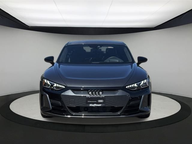2023 Audi RS e-tron GT Base photo 2