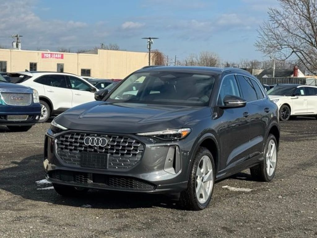 New 2025 Audi Q5 2.0T Premium Plus SUV