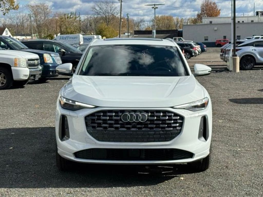 New 2025 Audi All-new Q5 2.0T Prestige SUV