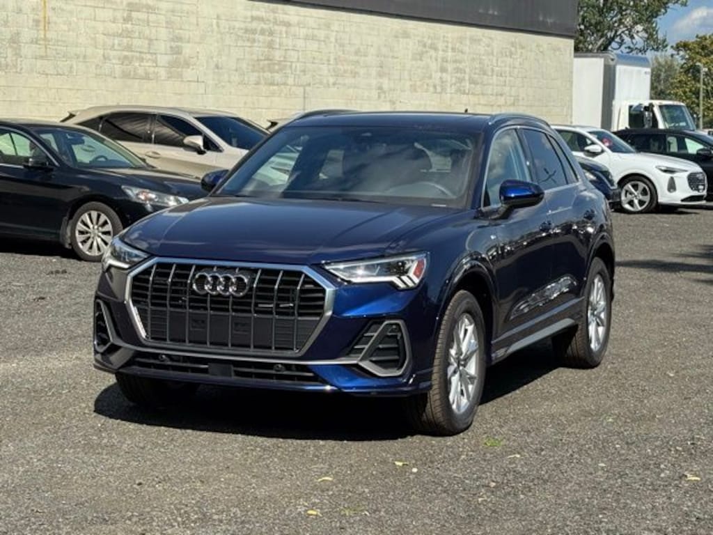New 2025 Audi Q3 45 S line Premium SUV
