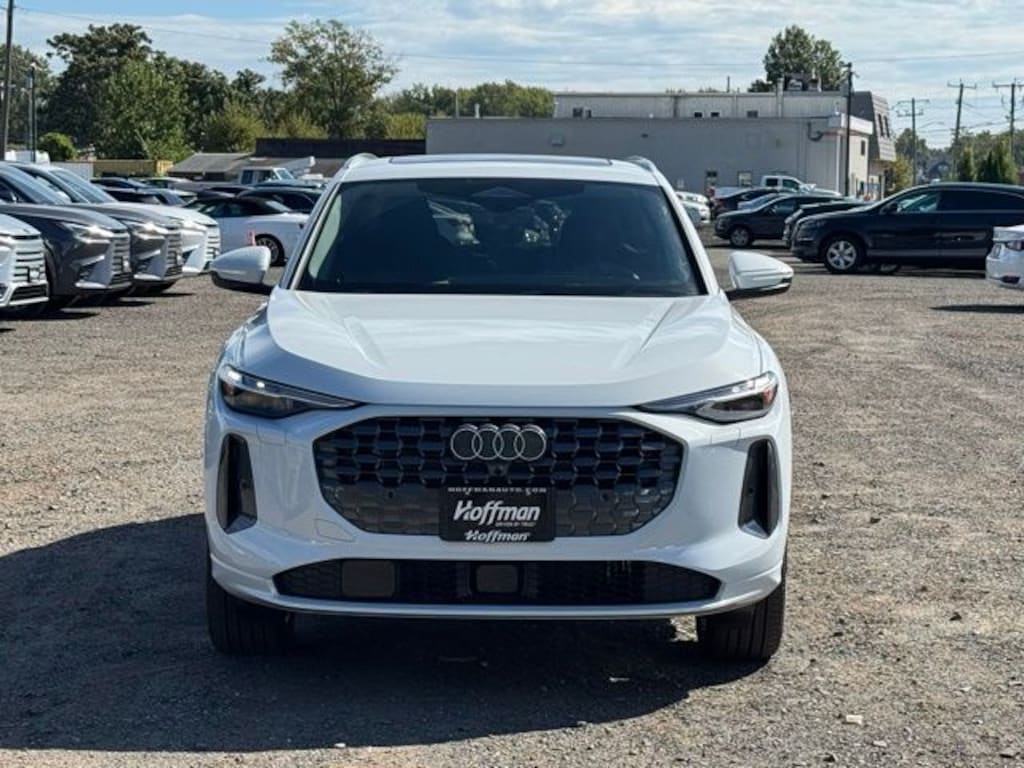 New 2025 Audi New Q5 2.0T Premium Plus SUV