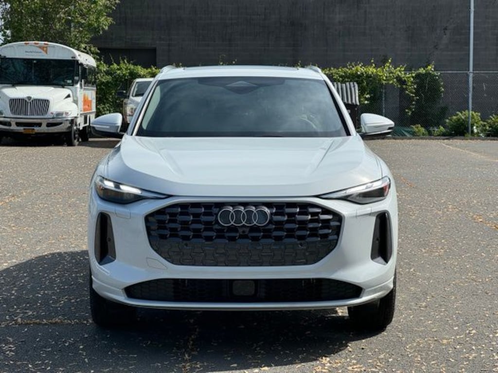 New 2025 Audi All-new Q5 2.0T Premium SUV