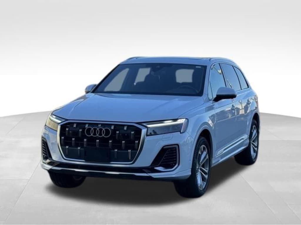 Used 2025 Audi Q7 45 Premium SUV
