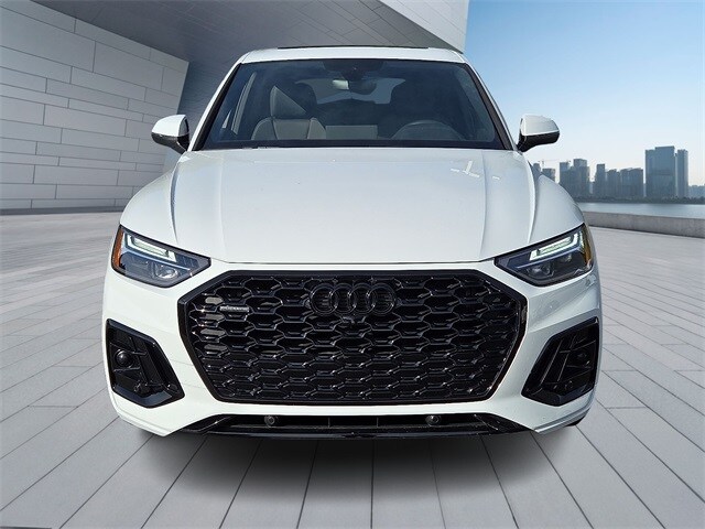 2024 Audi Q5 45 S line Premium photo 2