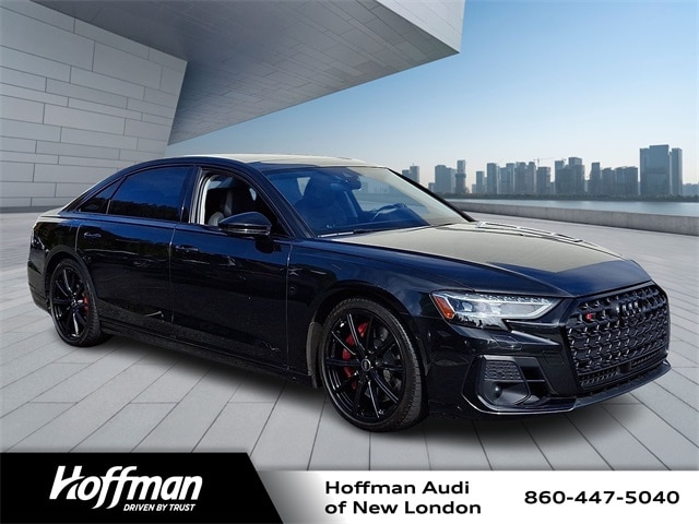2023 Audi S8  2023 Audi S8