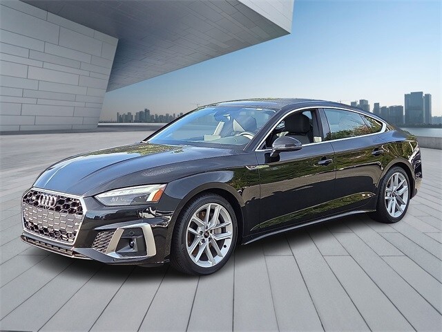 2024 Audi A5 45 S line Premium Plus photo 3