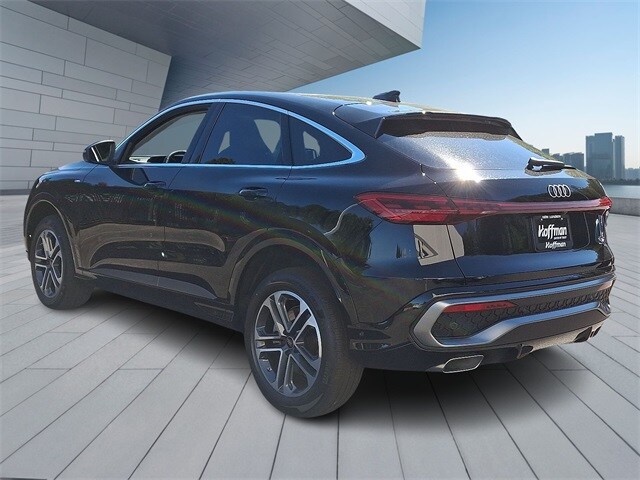 2025 Audi Q5 2.0T Premium Plus photo 2