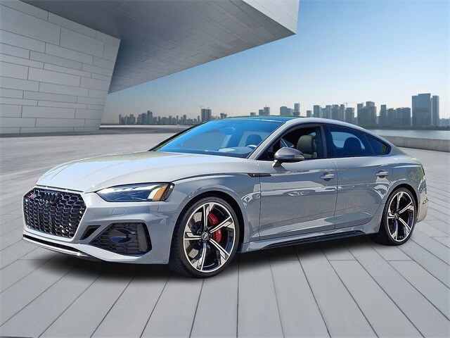 2023 Audi RS 5 photo 3