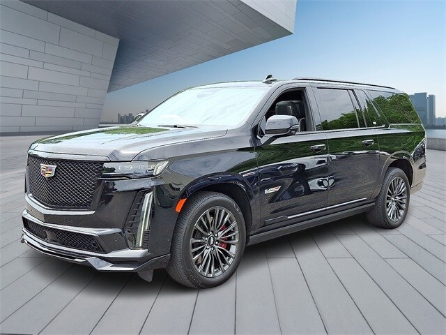 2023 Cadillac Escalade ESV V-Series photo 3