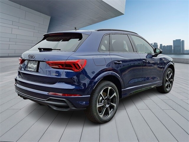 2025 Audi Q3 45 TFSI S line Premium Plus photo 3