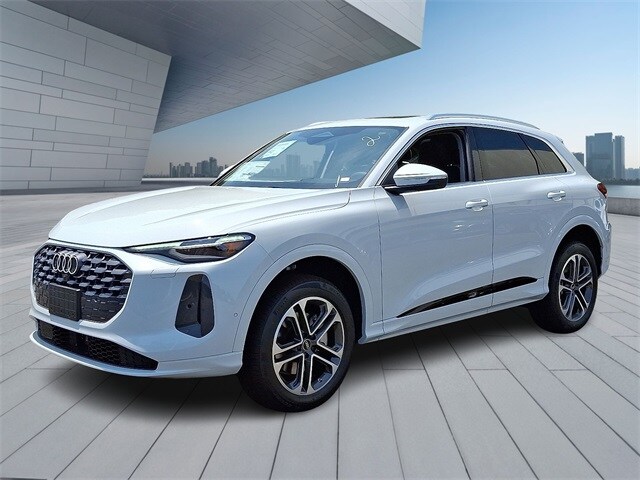 2025 Audi Q5 2.0T Premium Plus photo 2