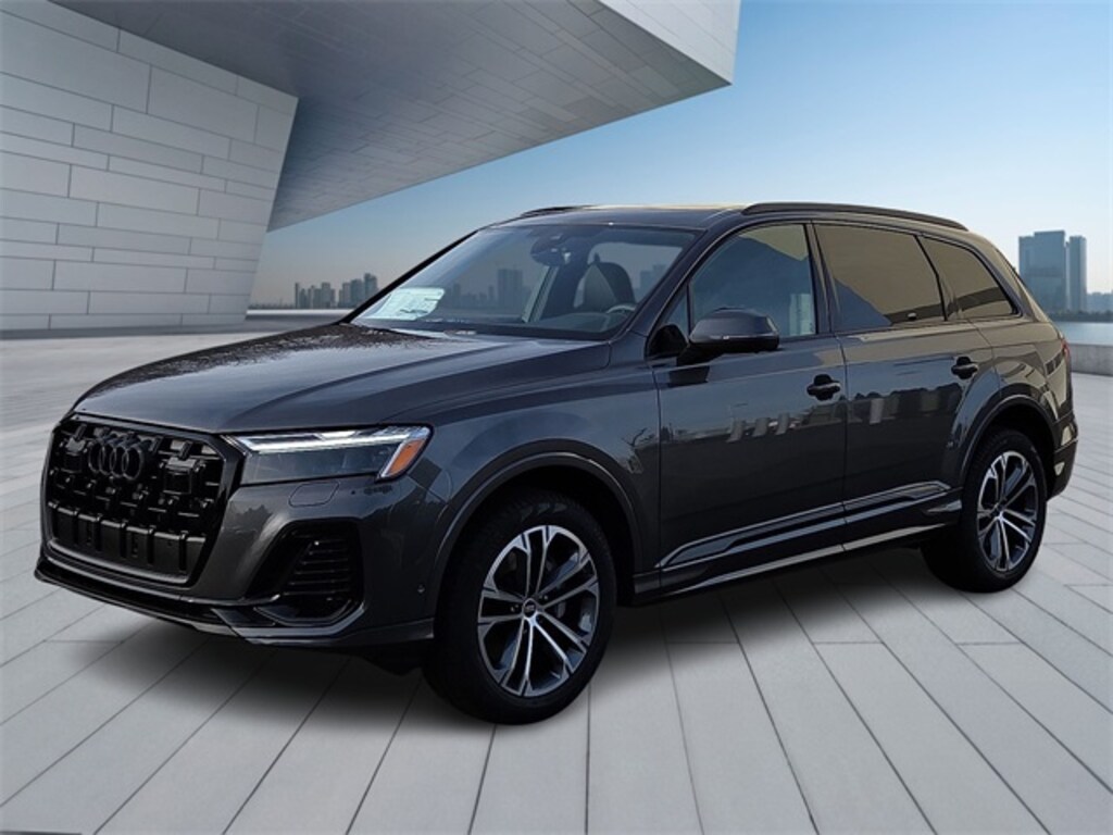New 2026 Audi Q7 45 Premium SUV