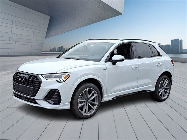 2025 Audi Q3 45 TFSI S line Premium photo 2