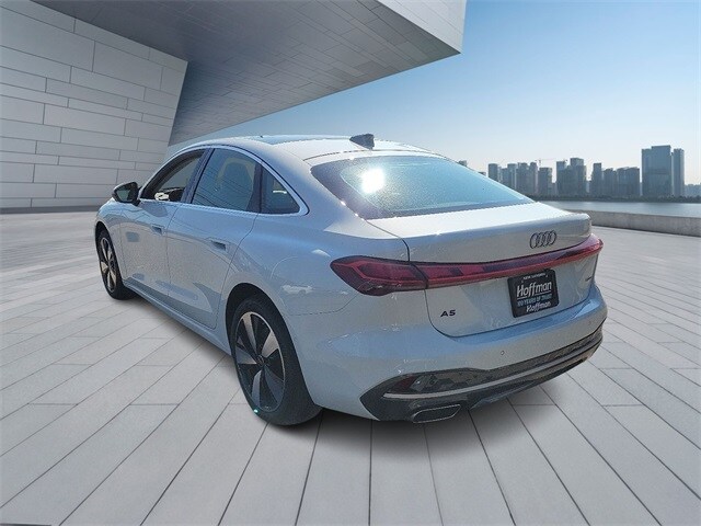 2025 Audi A5 2.0T Prestige photo 3