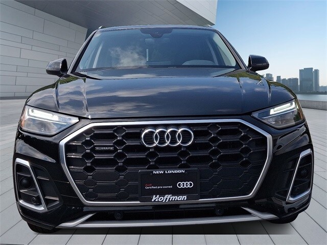 2023 Audi Q5 45 S line Premium photo 2