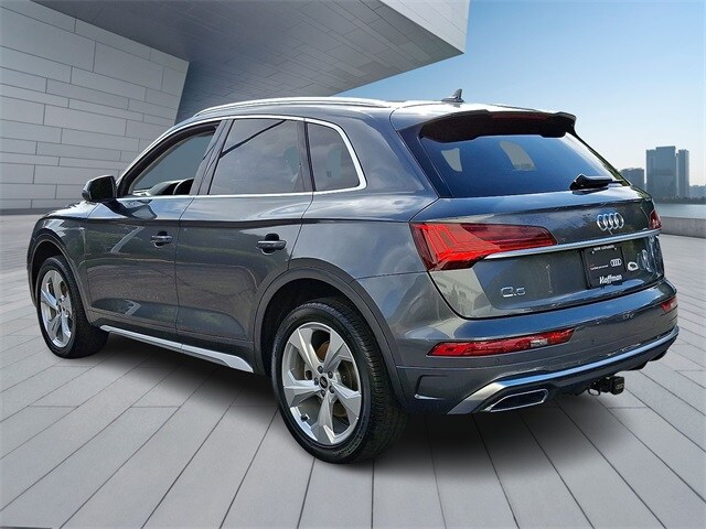 2023 Audi Q5 45 S line Premium photo 2
