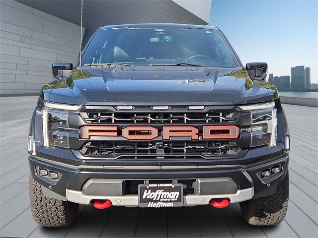 2024 Ford F-150 Raptor photo 2