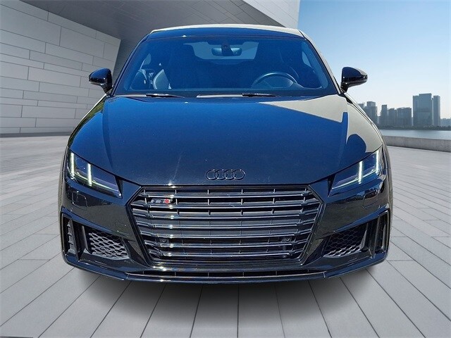 2023 Audi TTS photo 2