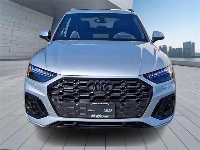 2024 Audi Q5 55 Prestige photo 2