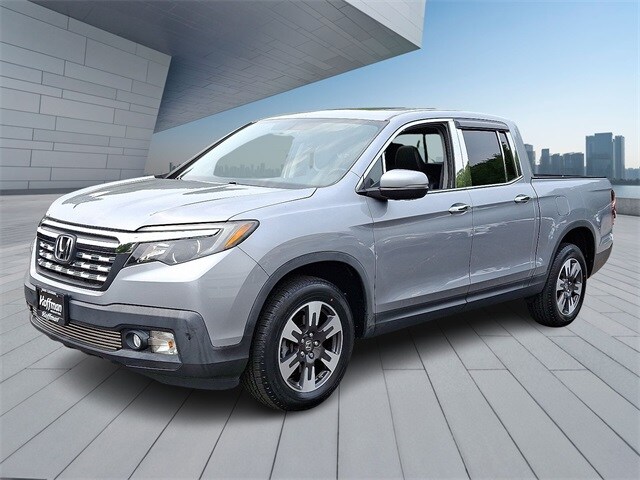2019 Honda Ridgeline RTL photo 3