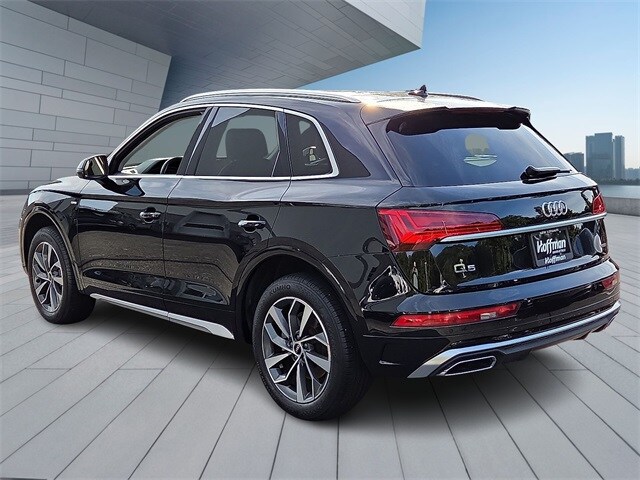2023 Audi Q5 45 S line Premium photo 4