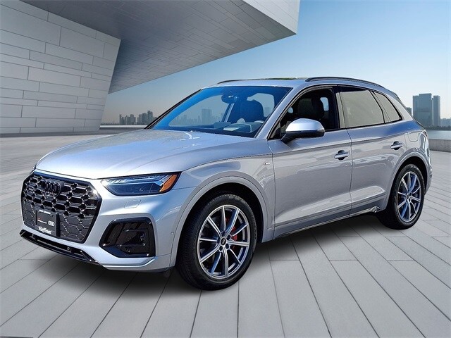 2024 Audi Q5 55 Prestige photo 3