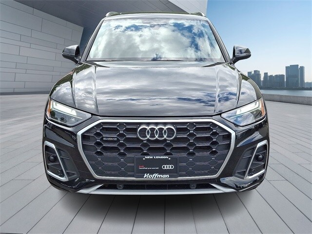 2023 Audi Q5 45 S line Premium photo 2