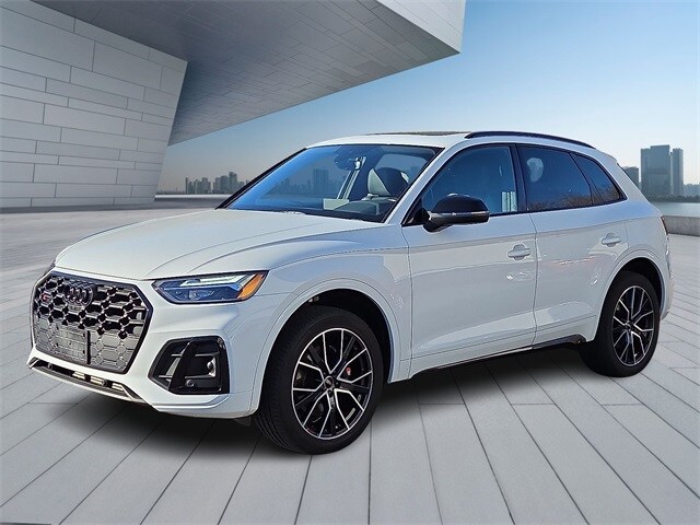 2022 Audi SQ5 Premium Plus photo 3
