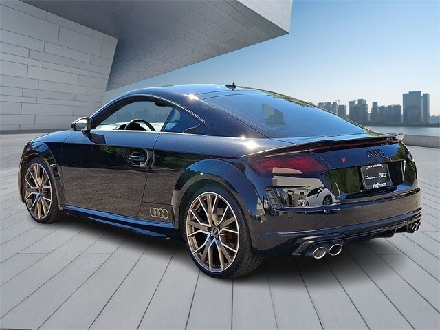 2023 Audi TTS photo 4