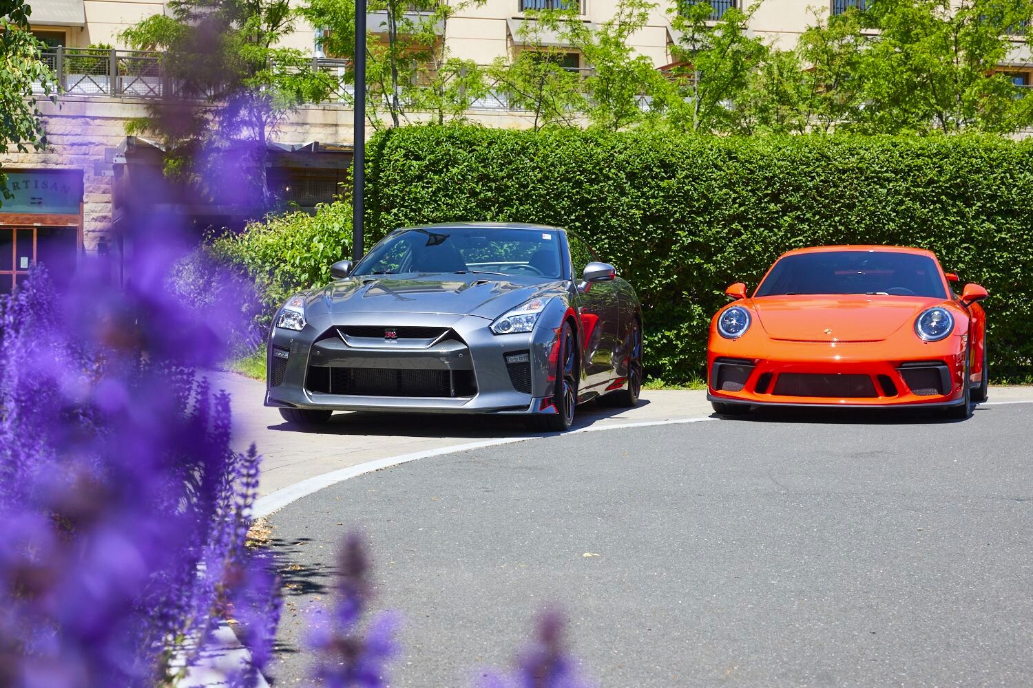 About Hoffman Motorsports Near Avon, CT Luxury Car Dealer