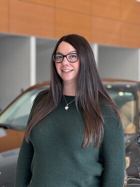 Staff member Lindsay Roberts from fb9f86a9e758