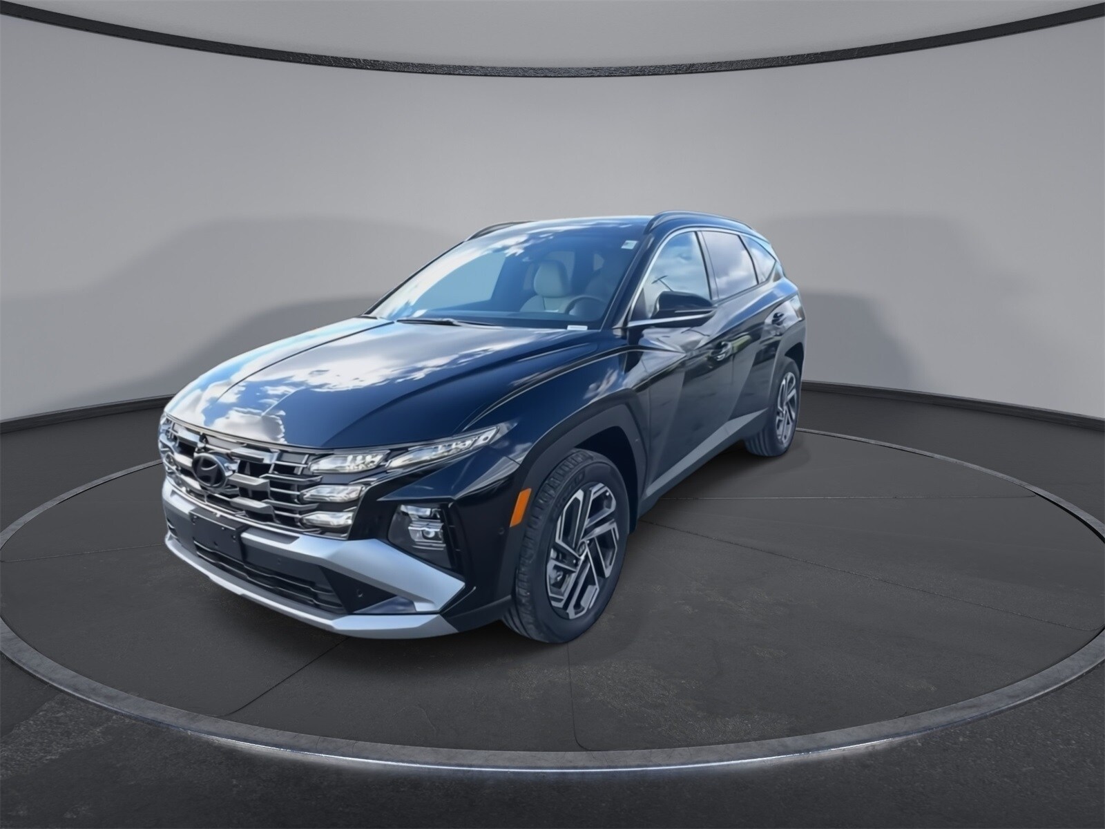 2025 Hyundai Tucson Hybrid Limited photo 4