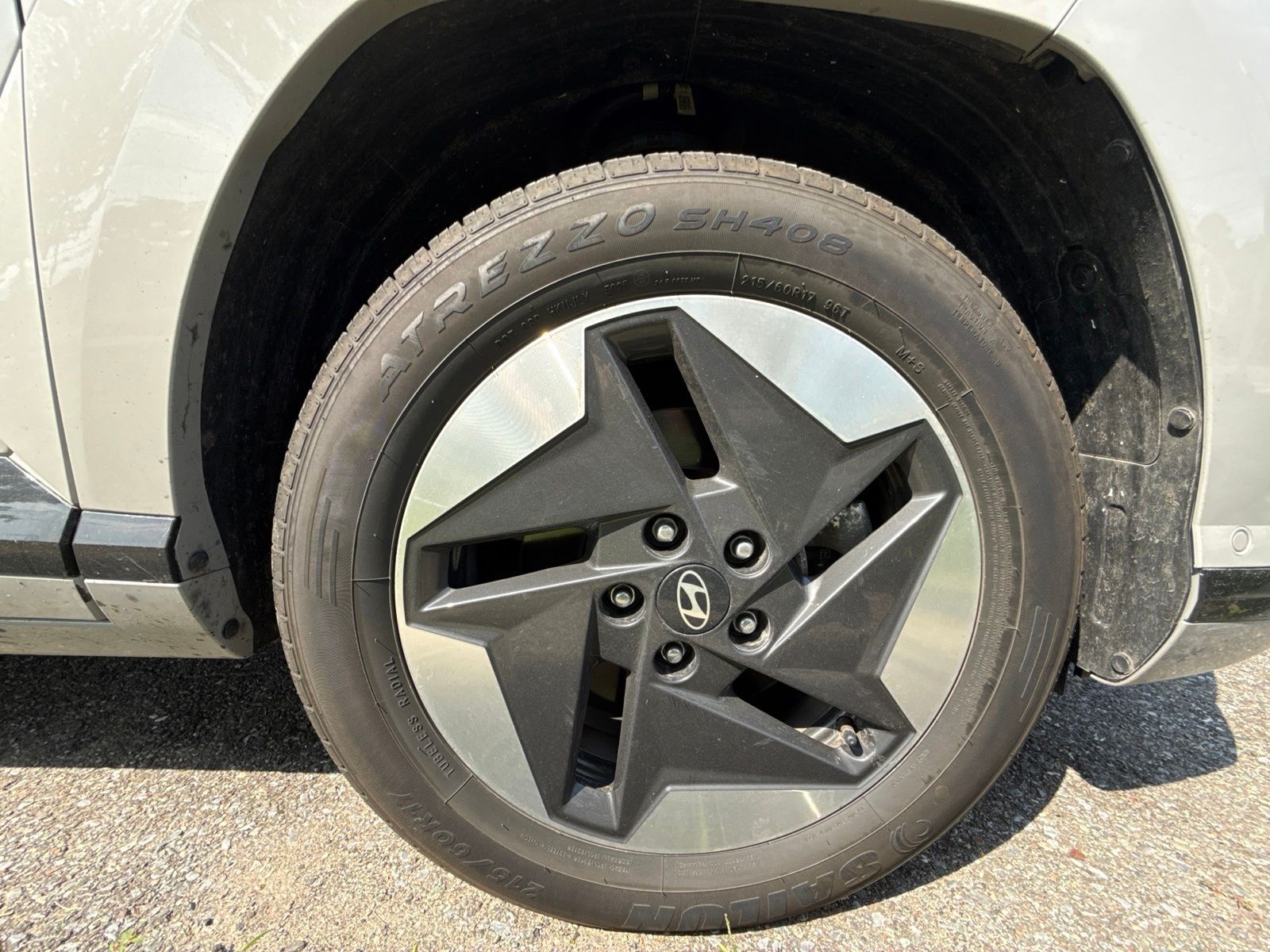 2025 Hyundai Kona EV Limited - Photo 6