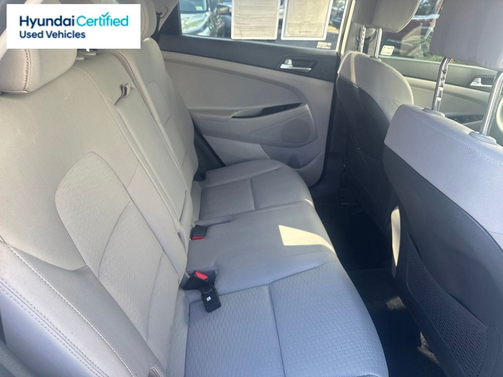2021 Hyundai Tucson SE - Photo 22