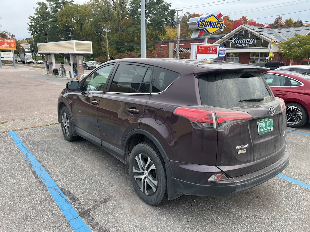 Used 2018 Toyota RAV4 LE SUV